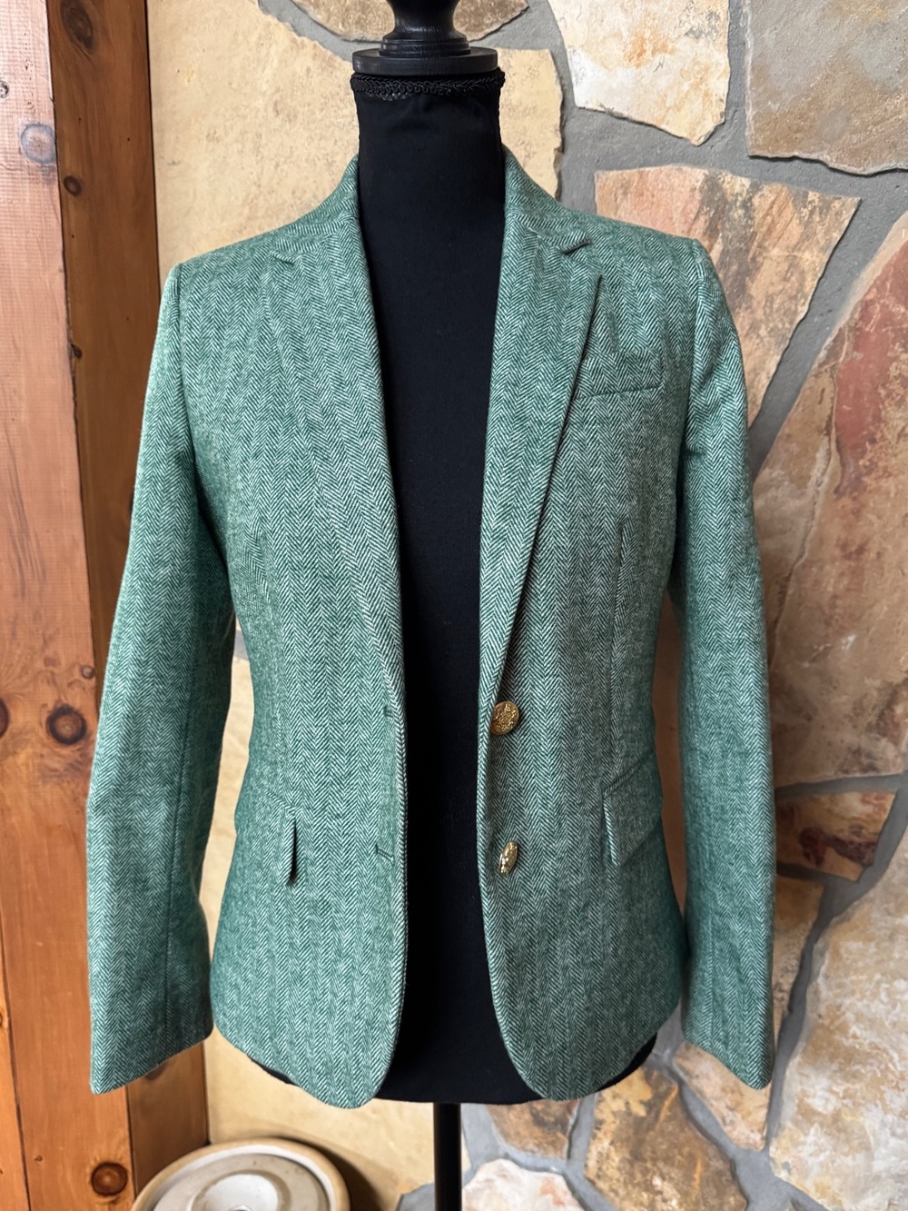 J. Crew Schoolboy Blazer BJ827 Herringbone Wool Blend Contrast Lining Green (2) - Picture 3 of 17
